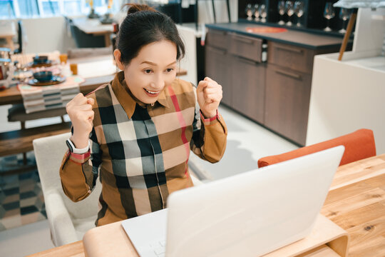 商务职业女性人像素材