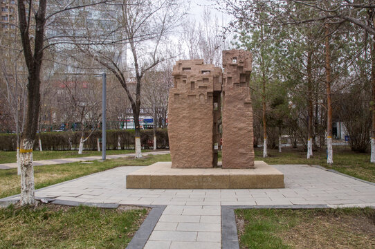 南湖市民广场石材雕塑
