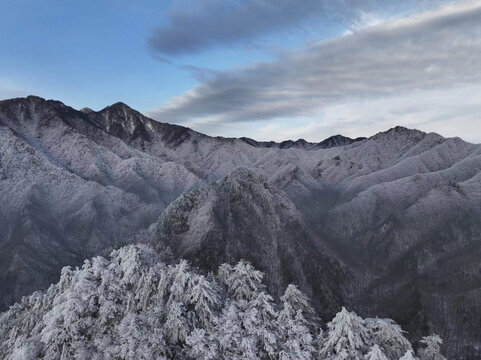 秦岭雪景