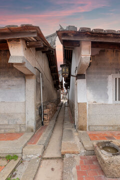 漳州埭美古村传统村落狭窄的巷