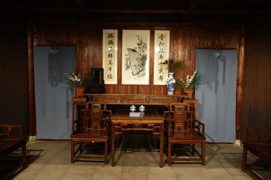 中式传统客厅古典家具