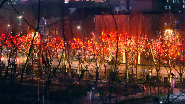 新年红灯城市夜景