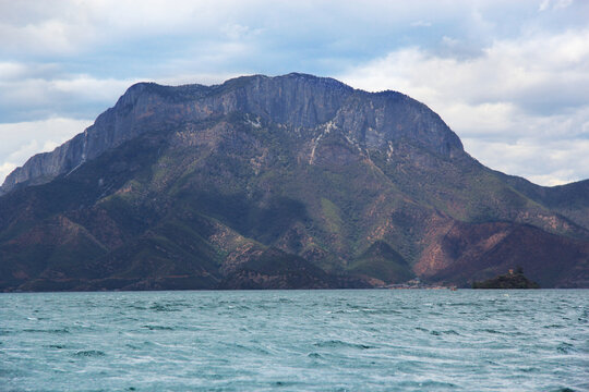 泸沽湖湖面