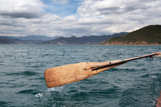 泸沽湖船桨