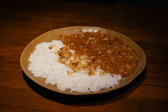 土豆咖喱饭美食