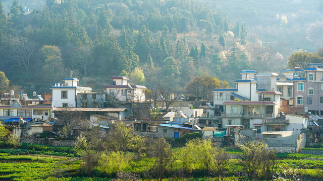 个旧水塘寨村