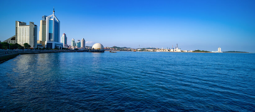 青岛西陵峡路海滨风光