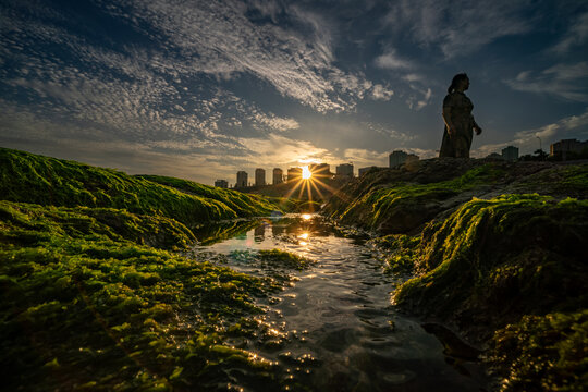 青岛西海岸星海滩晚霞