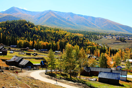 山村秋色