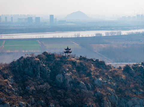 航拍济南鹊山