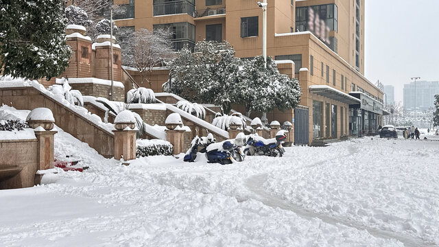 积雪