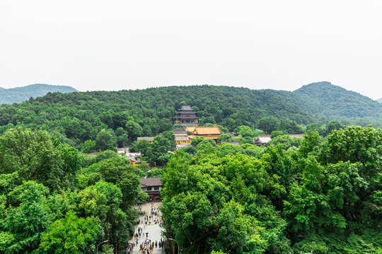 杭州西湖净慈寺