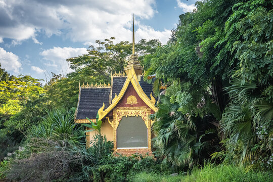 西双版纳总佛寺建筑风光