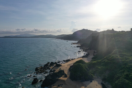 海南燕子洞海岸线