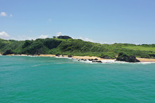 海南燕子洞海岸线