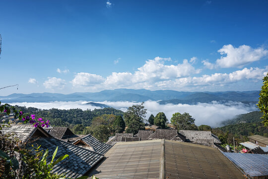 云南景迈山古寨建筑自然风光