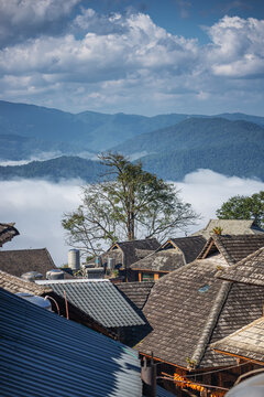 云南景迈山古寨建筑自然风光