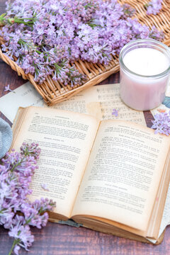 紫丁香与牛奶