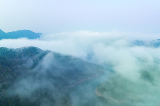 杭州千岛湖云海风光