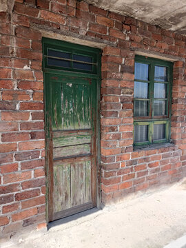 农村老房子门窗