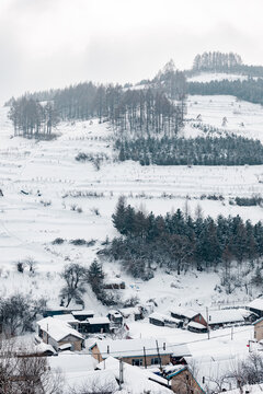 吉林松岭雪村冬季东北农村雪景