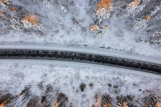 航拍东北雪景旅游森林雪后公路