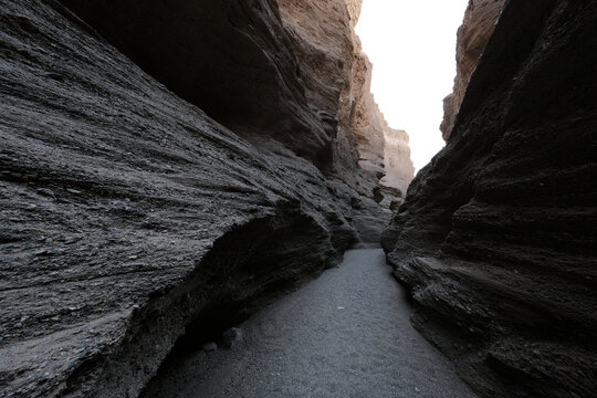 罗布泊大裂谷