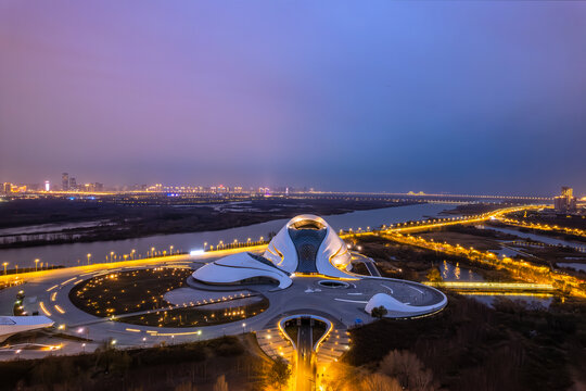 中国黑龙江哈尔滨大剧院夜景航拍