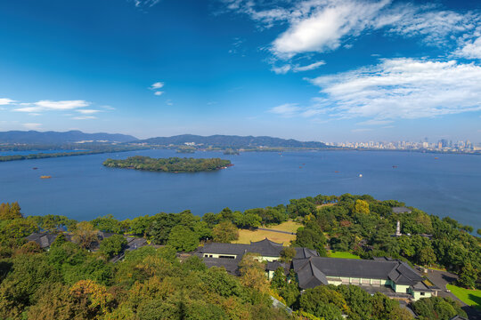 航拍杭州西湖中式园林全景