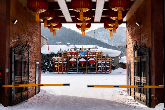 黑龙江雪乡雪景旅游民宿东北农村