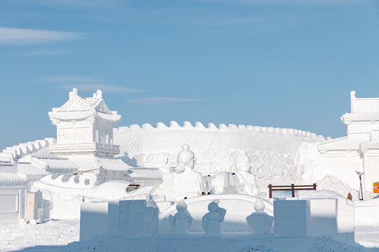 东北冰雪大世界冰雕雪雕雕塑施工