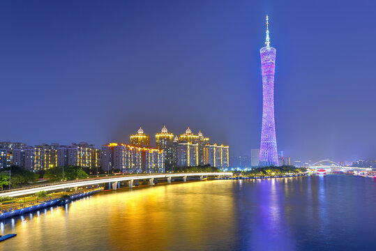 珠江广州塔夜景