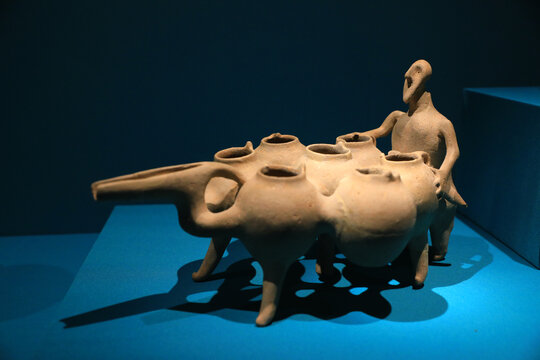 伊朗波斯文明文物考古来通杯