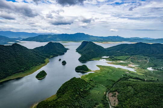 海南俄贤岭