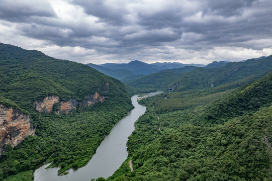 海南霸王岭