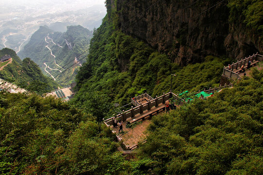 天门山俯瞰