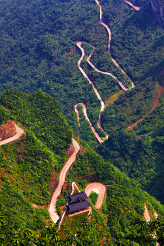 张家界盘山公路