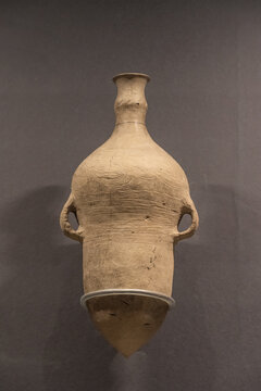 仰韶文化葫芦口尖底瓶