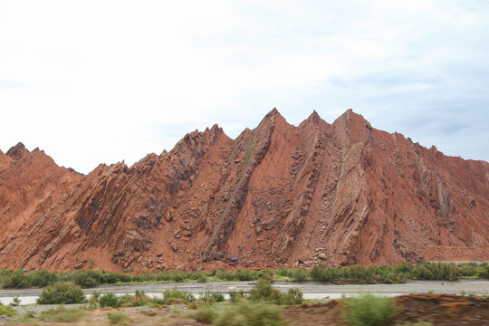 天山大峡谷