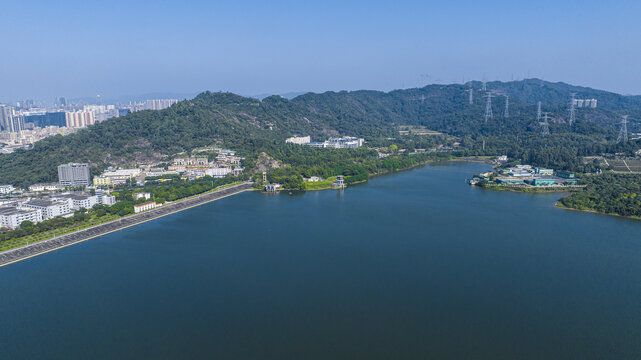 石岩湖温泉渡假村