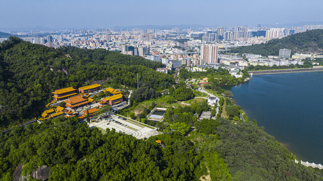 石岩湖温泉渡假村