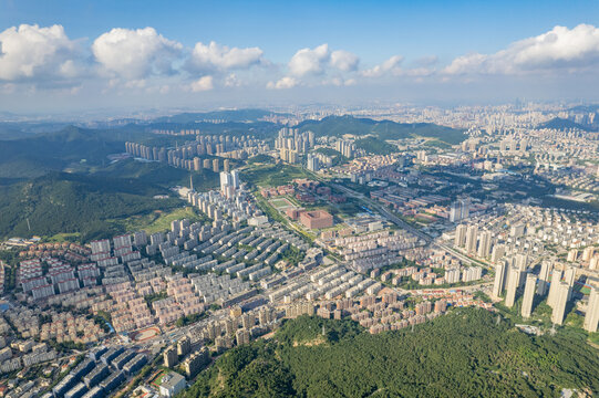 大连都市风光城市楼房楼盘开盘