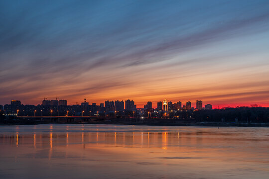 吉林市夜晚霞景