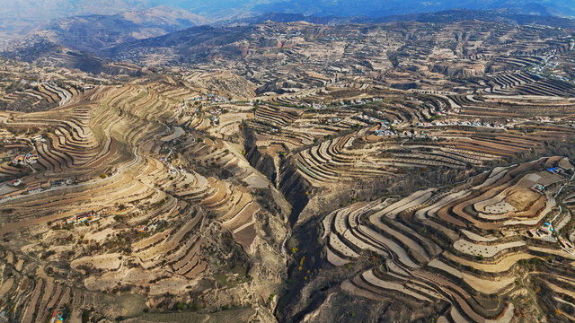 航拍甘肃青海梯田黄土高原