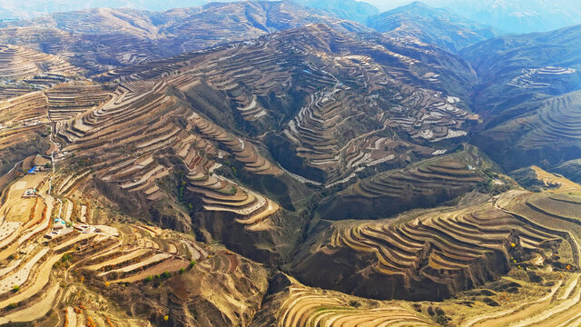 航拍甘肃青海梯田黄土高原