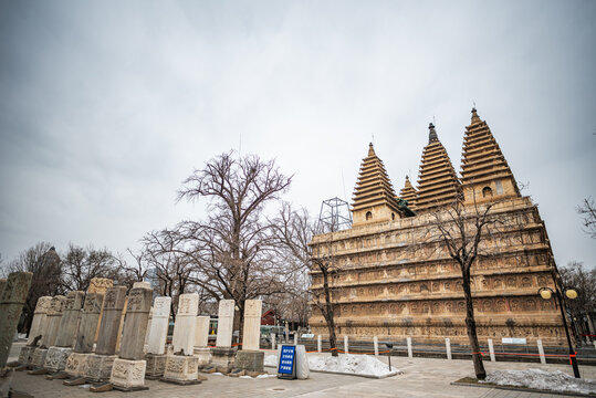 北京五塔寺石刻古建筑风光