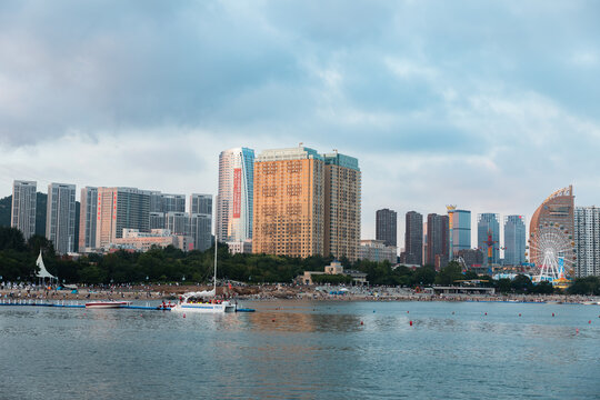 大连地标星海公园航拍城市风光