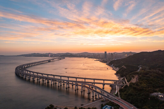 大连星海湾跨海大桥晚霞日落航拍