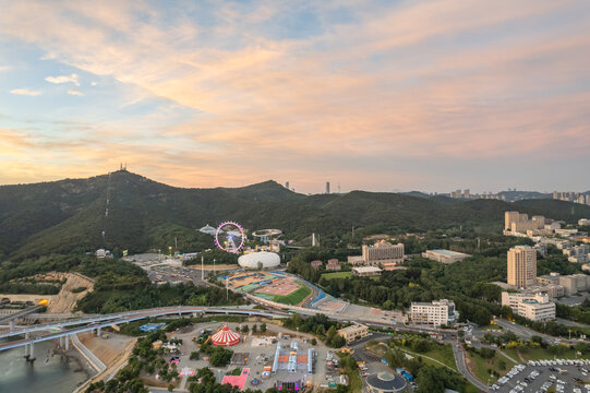 大连地标航拍城市风光日落