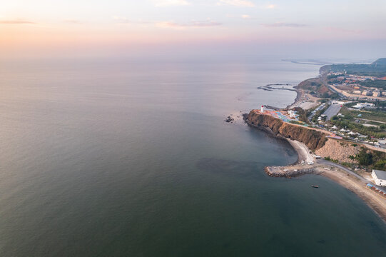 大连泊霞湾公园灯塔地标风光